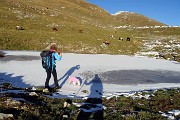84 Stelina entra nella pozza ghiacciata